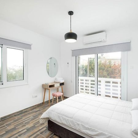Happy Stay Apartment - Halefka Court Larnaca Exterior foto