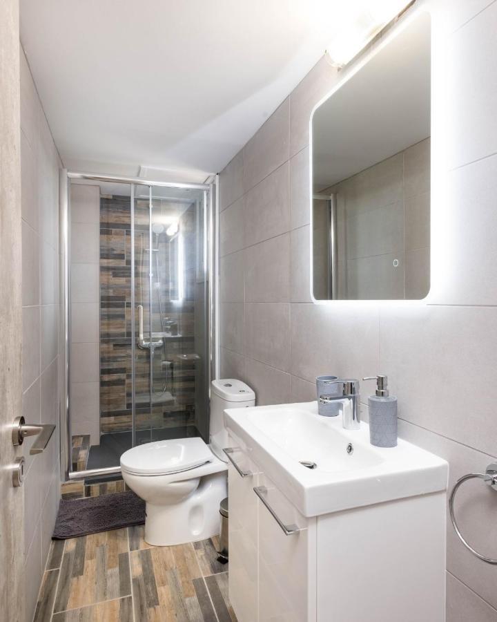 Happy Stay Apartment - Halefka Court Larnaca Exterior foto